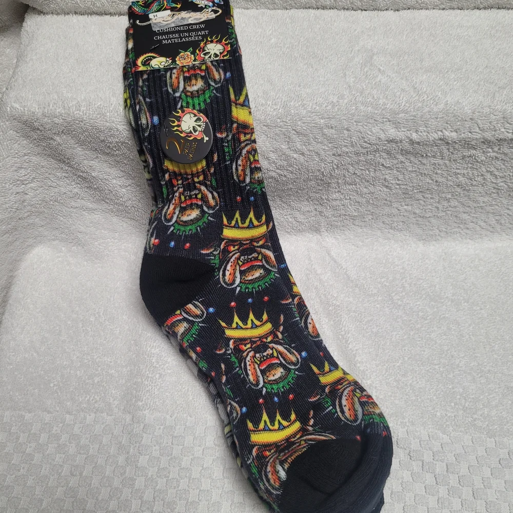 Ed Hardy Black Multicolor Socks 2 Pair Dog Heart Skull Gothic